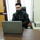 Majid - English tutor - Kreeri