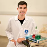 Giordane Miguel - Professor de química - 