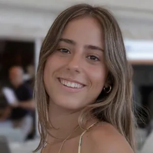 Victoria - Reading Tutor - Key Biscayne