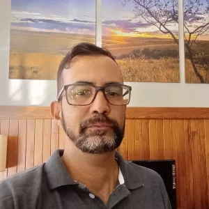 Ricardo - Professor de química - Resende