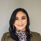 Manuella - Professor de português para estrangeiros - Dores de Campos