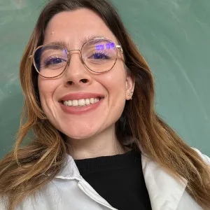 Aikaterini - Prof de biologie - Tours