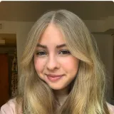 Julia - Svensklärare - Stockholm