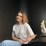 Христина - викладач гри на фортепіано - Тернопіль
