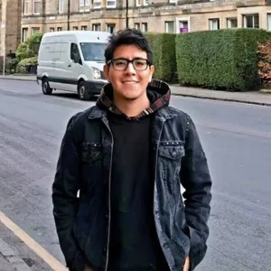 Alejandro - prof de Inglés - Lima