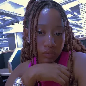 Tsholanang - English tutor - Mahikeng