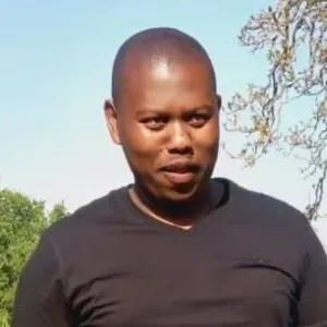 Smangaliso - English tutor - Johannesburg