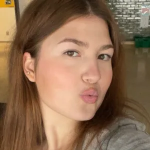 Raluca - French tutor - Montréal