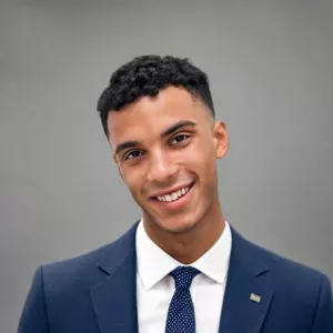 Izaiah - English speaking tutor - Dartmouth