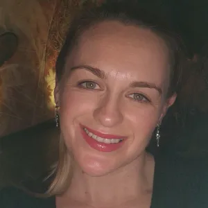 Danielle - Welsh tutor - Barry