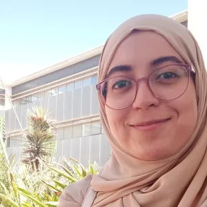 Asma - Prof d'arabe - Agadir