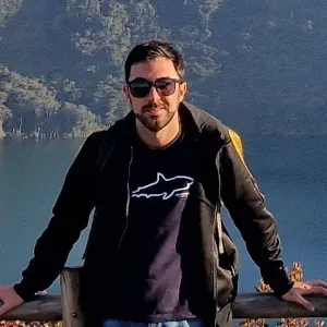 MANUEL - Italian teacher - Bournemouth