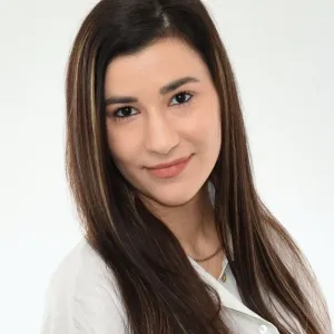 Aisha - Lehrkraft für BWL - Klosterneuburg