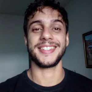 Gustavo - Professor de química - Natal