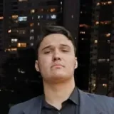 Ricardo - Professor de história - Goiânia