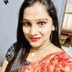 Yamini Pitta - History tutor - Hyderabad