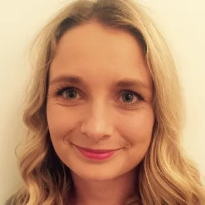 Elizabeth - Maths tutor - Horley