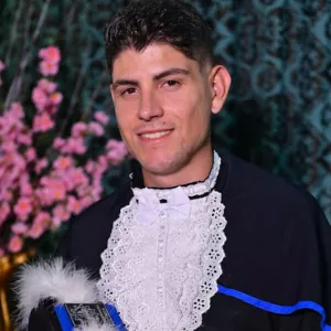 João - Professor de matemática - Passo Fundo