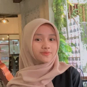Nurul - Guru akuntansi - Langsa
