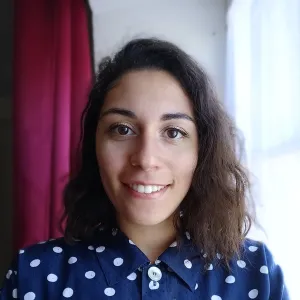 Elora - Prof de français - Grenoble