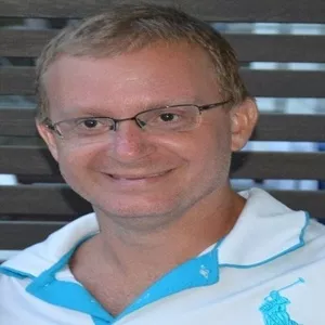 René - Prof de maths - Levallois-Perret