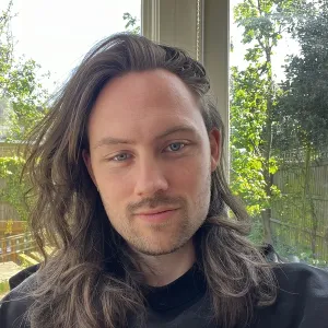 Fons - Guitar tutor - London