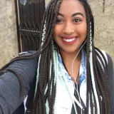 Taysa - Professor de língua portuguesa e literatura - Queimados (Rio de Janeiro)