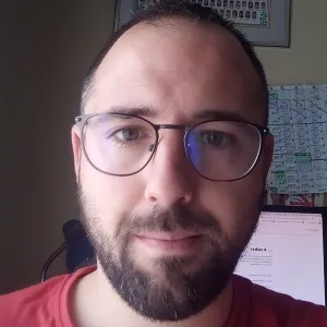 Aitor - Profe de preparación selectividad humanidades - Derio