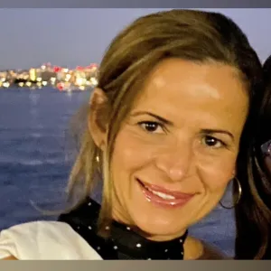 Adriana - Spanish Tutor - San Diego