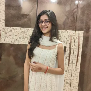 Khushi - Maths tutor - Kolkata