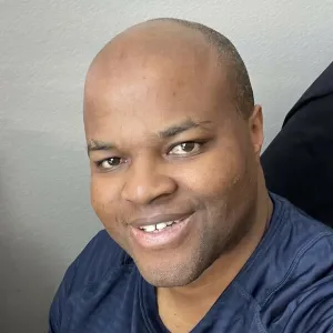 Saliou - French tutor - Webster Groves