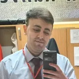 Mustafa - Tarih öğretmeni - 