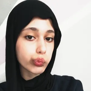 Zeynep - Türkçe öğretmeni - Tarsus