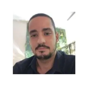 Daniel - Prof de iniciação à informática - Rio de Janeiro