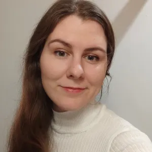 Elisa - Italian teacher - Matlock