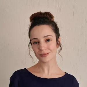 Larissa - Professor de português para estrangeiros - Belo Horizonte