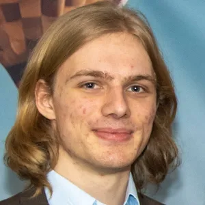 Logan - Prof de maths - Lille