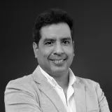 Antonio - profesor de mercadeo - Callao