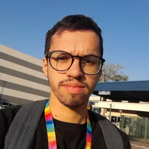Vitor - Prof de história - 