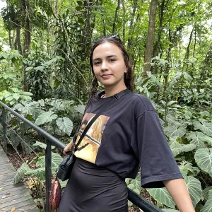 Geraldine - Profe de física - Bogotá
