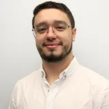Bryan - Profe de programación - Pozos