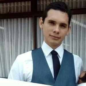 Myrod - profesor de arquitectura - Aguazul