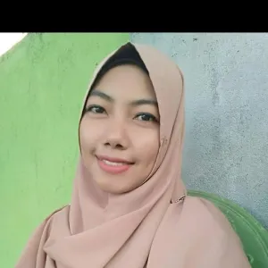Andritia - Guru bahasa inggris - Kecamatan Ternate Selatan