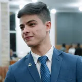 Hugo - Professor de piano - Waldemar Maciel