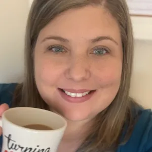 Ariane - English tutor - Junction City