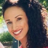Melina - English tutor - GALIVANTS FRY
