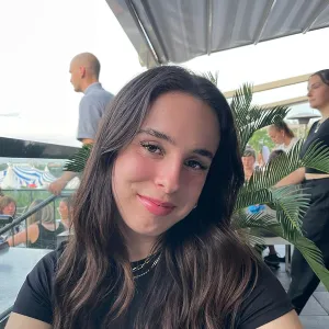 Alexa - English tutor - Montreal