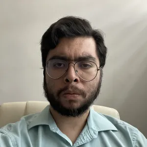Erick - Profe de inglés - Mitras Poniente