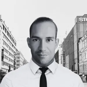 Luis - Prof de finanças - Brasília