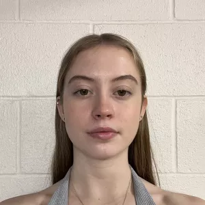 Mia - French teacher - Mississauga